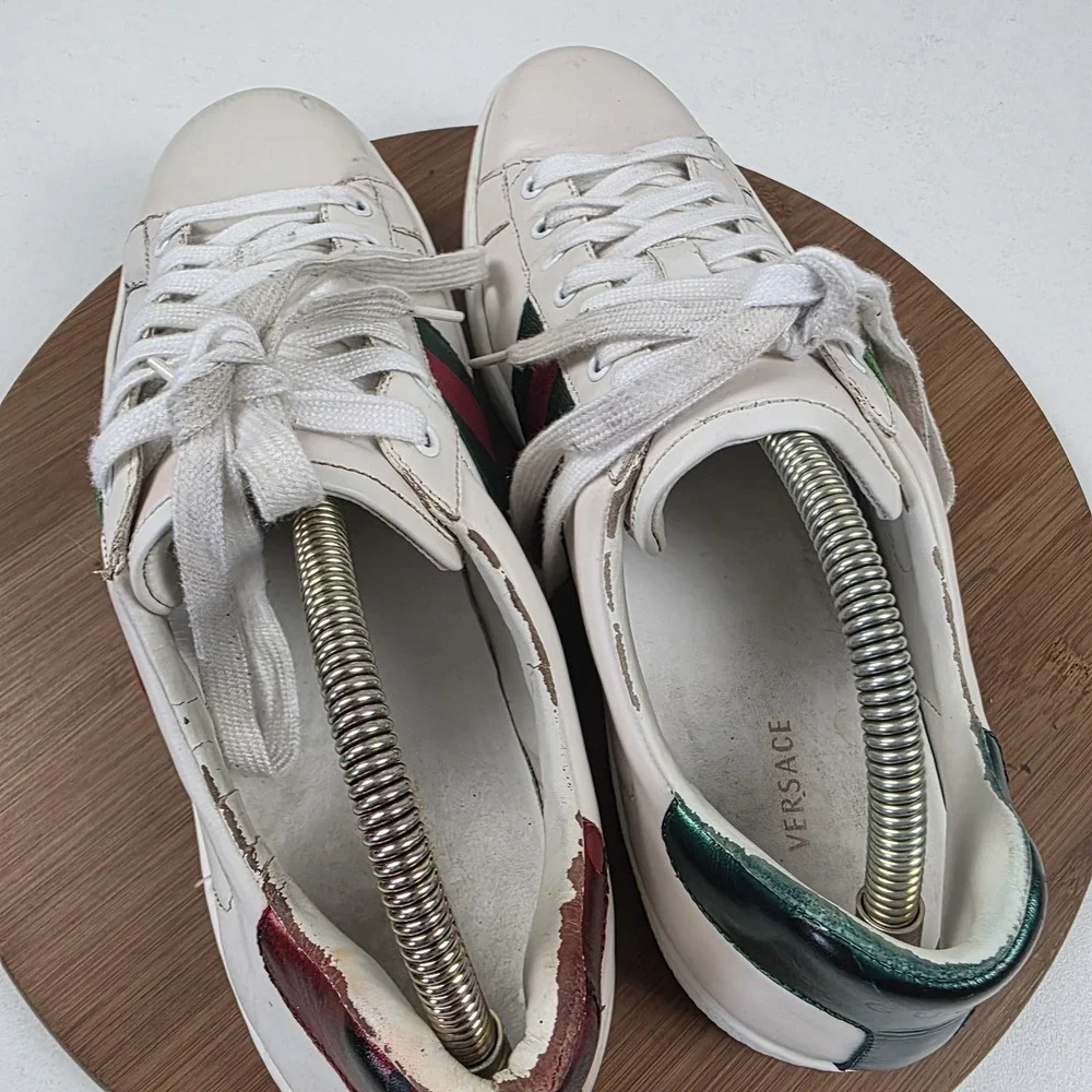 Gucci Shoes Mens Size 11 White Leather Ace GG Apple Low Top Sneakers Italy